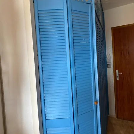 Les Marinas De Cassy Apartment