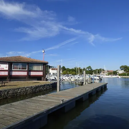 Les Marinas De Cassy * Lanton