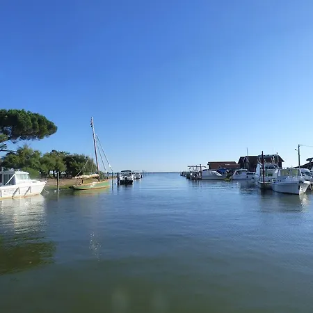 Les Marinas De Cassy Lanton