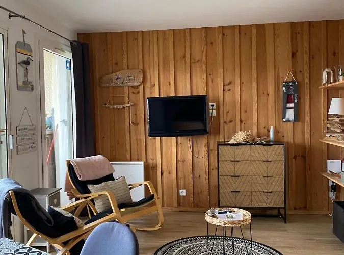 Les Marinas De Cassy Apartmán Lanton