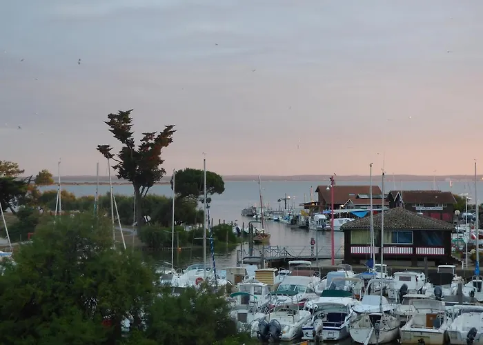 Les Marinas De Cassy